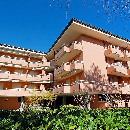 Locazione Turistica Condominio Primavera Apartment *