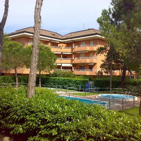 Locazione Turistica Condominio Primavera 아파트 *